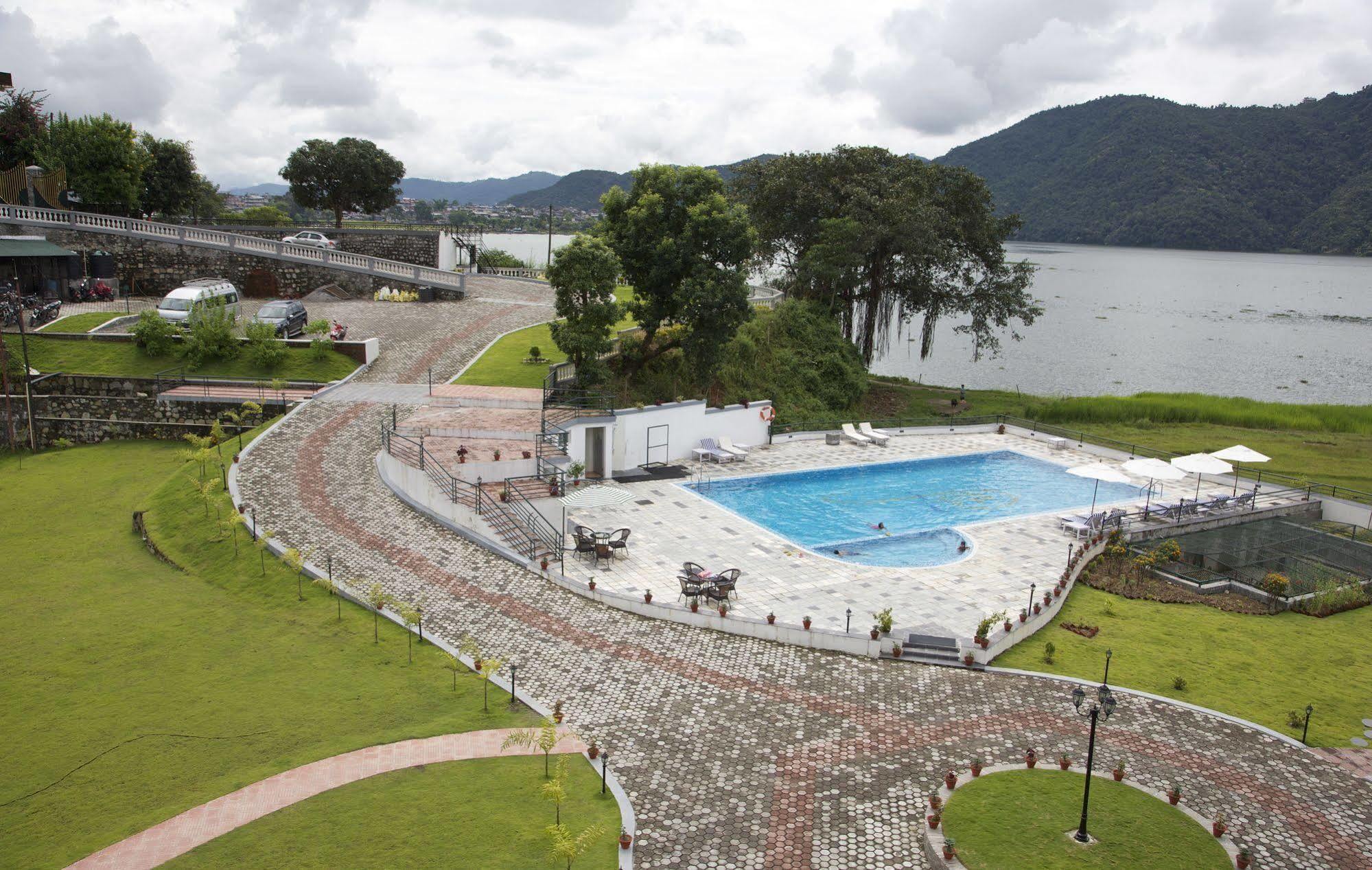 Waterfront Resort By Kgh Group Pokhara Luaran gambar